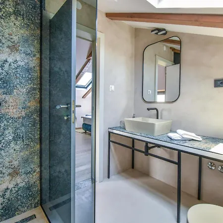 Gorgeous Home In Krnica