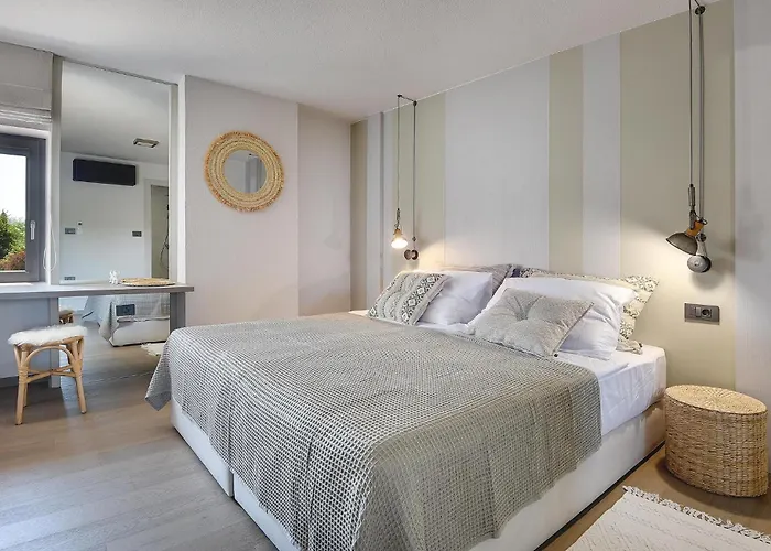 Stunning Home In Krnica With Wifi Krnica