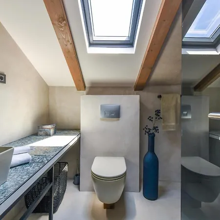 Gorgeous Home In Krnica בית נופש קרניצה