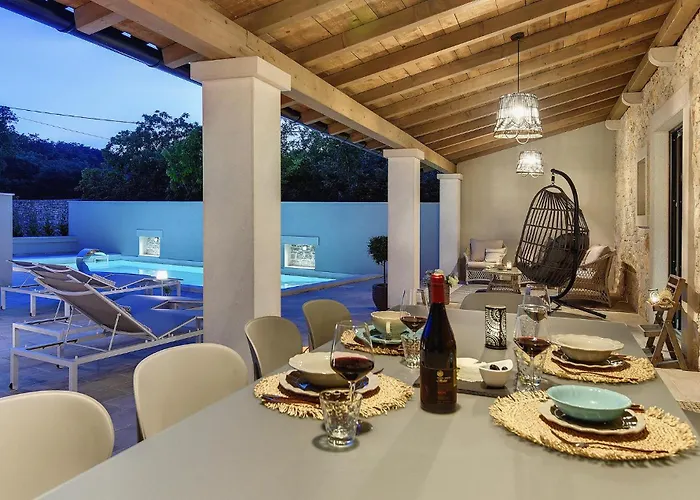 Stunning Home In Krnica With Wifi Ferienhaus